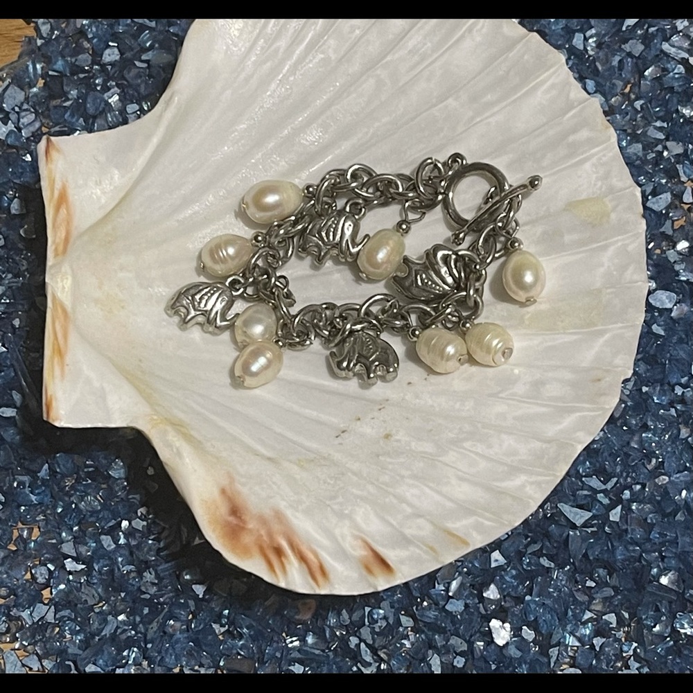 Sterling Silver & Pearl Charm Toggle Bracelet.